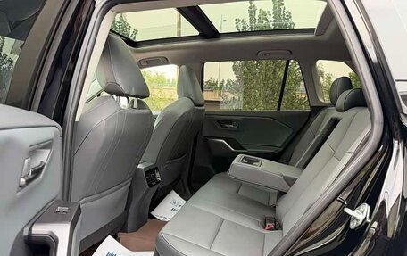 Toyota RAV4, 2026 год, 3 692 000 рублей, 12 фотография
