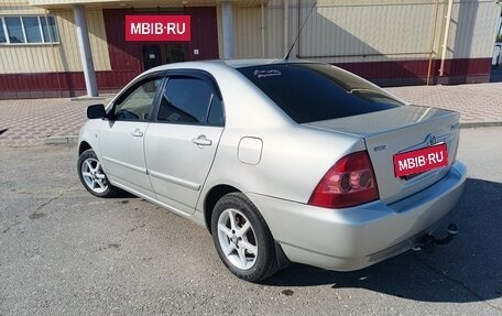 Toyota Corolla, 2004 год, 640 000 рублей, 4 фотография