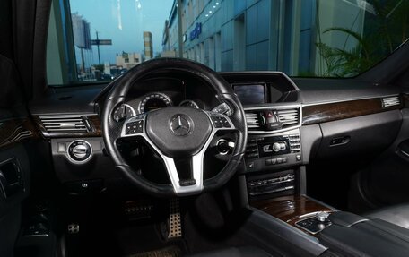 Mercedes-Benz E-Класс, 2013 год, 1 498 000 рублей, 6 фотография
