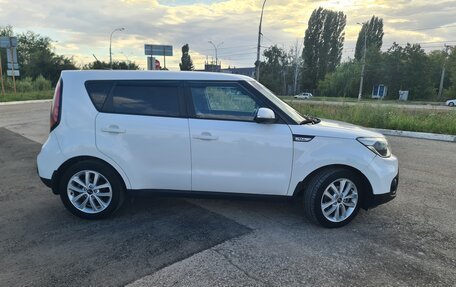 KIA Soul II рестайлинг, 2017 год, 1 250 000 рублей, 2 фотография