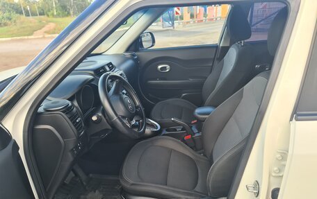 KIA Soul II рестайлинг, 2017 год, 1 250 000 рублей, 9 фотография
