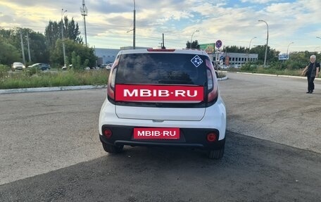 KIA Soul II рестайлинг, 2017 год, 1 250 000 рублей, 4 фотография