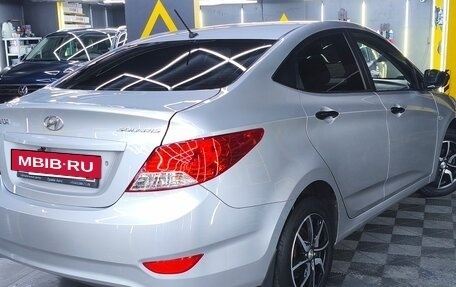 Hyundai Solaris II рестайлинг, 2014 год, 930 000 рублей, 9 фотография