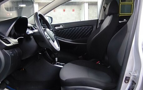 Hyundai Solaris II рестайлинг, 2014 год, 930 000 рублей, 22 фотография