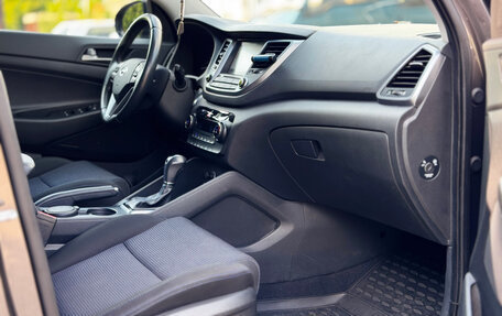 Hyundai Tucson III, 2018 год, 2 130 000 рублей, 9 фотография