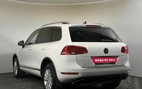 Volkswagen Touareg III, 2011 год, 1 450 000 рублей, 6 фотография
