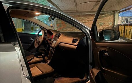 Volkswagen Polo VI (EU Market), 2014 год, 850 000 рублей, 3 фотография