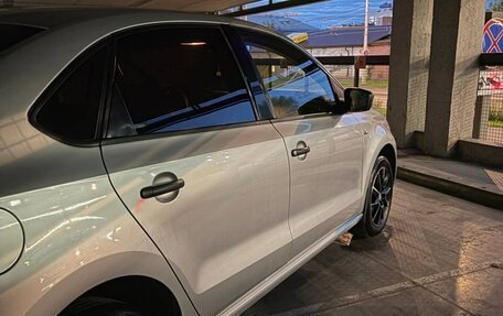 Volkswagen Polo VI (EU Market), 2014 год, 850 000 рублей, 4 фотография