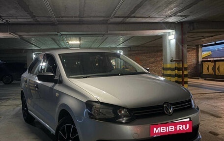 Volkswagen Polo VI (EU Market), 2014 год, 850 000 рублей, 2 фотография