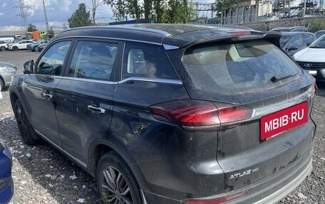 Geely Atlas, 2024 год, 1 500 000 рублей, 3 фотография