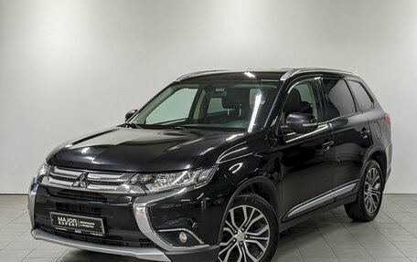 Mitsubishi Outlander III рестайлинг 3, 2017 год, 1 640 000 рублей, 1 фотография