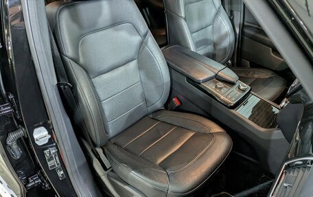 Mercedes-Benz GLS, 2016 год, 3 800 000 рублей, 13 фотография