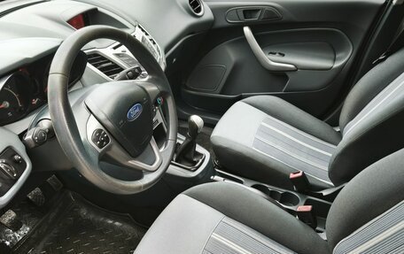 Ford Fiesta, 2008 год, 695 000 рублей, 17 фотография