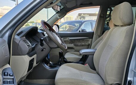 Toyota Land Cruiser Prado 120 рестайлинг, 2007 год, 1 733 000 рублей, 11 фотография