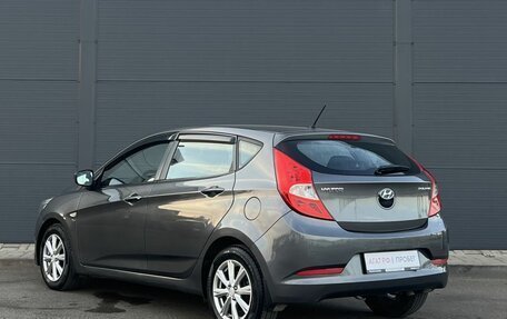 Hyundai Solaris II рестайлинг, 2015 год, 915 000 рублей, 7 фотография