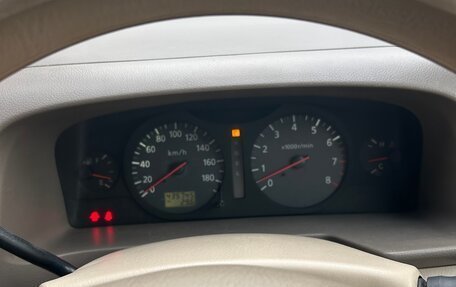 Nissan Serena II, 2002 год, 780 000 рублей, 14 фотография