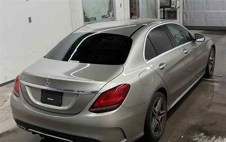 Mercedes-Benz C-Класс, 2019 год, 2 060 000 рублей, 4 фотография