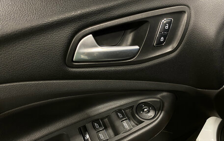 Ford Kuga III, 2014 год, 1 090 000 рублей, 15 фотография