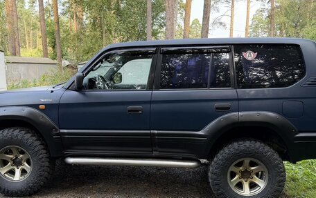 Toyota Land Cruiser Prado 90 рестайлинг, 1998 год, 1 500 000 рублей, 5 фотография