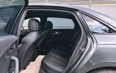 Audi A4, 2022 год, 3 318 020 рублей, 4 фотография