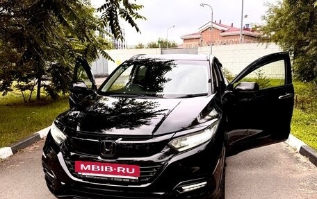 Honda Vezel, 2018 год, 1 520 000 рублей, 6 фотография