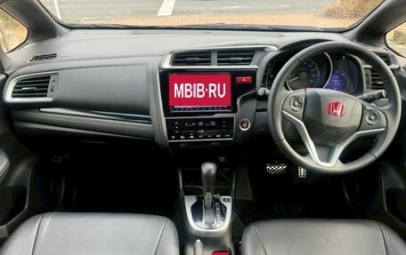 Honda Fit III, 2019 год, 874 000 рублей, 10 фотография