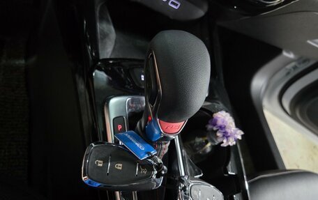 Chevrolet Trax, 2023 год, 1 550 000 рублей, 13 фотография