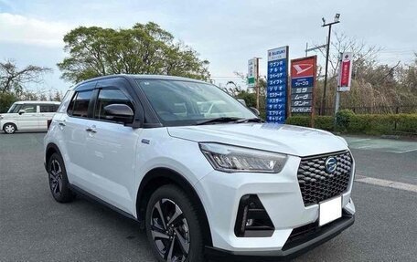 Daihatsu Rocky, 2022 год, 1 150 000 рублей, 1 фотография