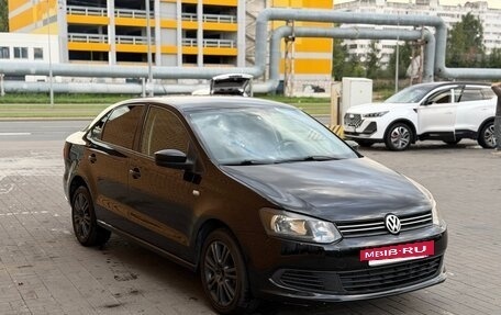 Volkswagen Polo VI (EU Market), 2012 год, 660 000 рублей, 3 фотография