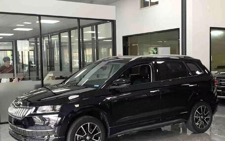 Skoda Karoq I, 2022 год, 2 180 000 рублей, 2 фотография