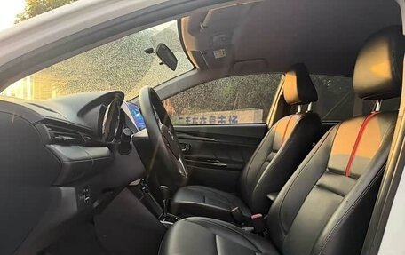 Toyota Yaris XP150 рестайлинг, 2023 год, 1 020 333 рублей, 6 фотография