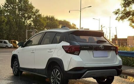 Toyota Yaris XP150 рестайлинг, 2023 год, 1 020 333 рублей, 3 фотография