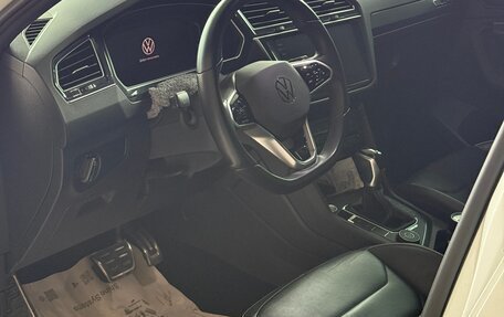 Volkswagen Tiguan II, 2021 год, 4 050 000 рублей, 6 фотография