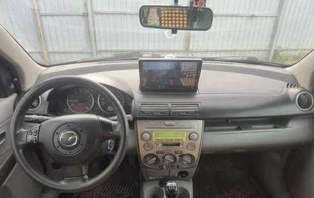 Mazda 2 III, 2003 год, 255 000 рублей, 10 фотография