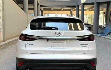Mazda CX-4, 2023 год, 2 320 000 рублей, 5 фотография