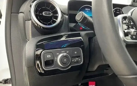 Mercedes-Benz A-Класс, 2022 год, 1 694 000 рублей, 6 фотография