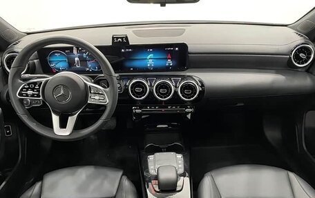 Mercedes-Benz A-Класс, 2022 год, 1 694 000 рублей, 22 фотография
