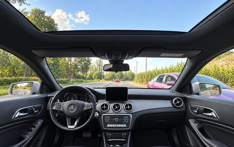 Mercedes-Benz CLA, 2019 год, 1 760 000 рублей, 14 фотография