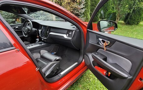 Volvo S60 III, 2020 год, 2 200 000 рублей, 10 фотография