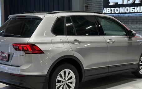 Volkswagen Tiguan II, 2020 год, 2 497 000 рублей, 6 фотография