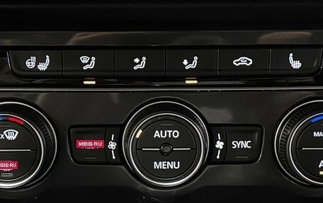 Volkswagen Tiguan II, 2020 год, 2 497 000 рублей, 23 фотография