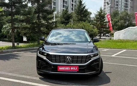 Volkswagen Passat B8 рестайлинг, 2022 год, 1 899 000 рублей, 2 фотография