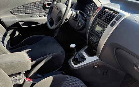 Hyundai Tucson III, 2008 год, 900 000 рублей, 17 фотография