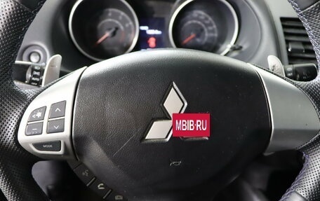 Mitsubishi Outlander III рестайлинг 3, 2010 год, 979 990 рублей, 11 фотография