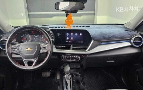 Chevrolet Trax, 2023 год, 1 460 020 рублей, 7 фотография