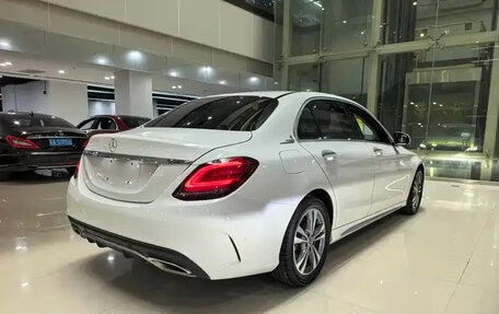Mercedes-Benz C-Класс, 2018 год, 1 800 000 рублей, 6 фотография