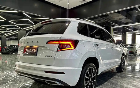 Skoda Karoq I, 2024 год, 2 450 000 рублей, 5 фотография