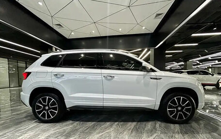 Skoda Karoq I, 2024 год, 2 450 000 рублей, 4 фотография