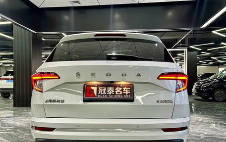 Skoda Karoq I, 2024 год, 2 450 000 рублей, 6 фотография
