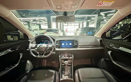 Skoda Karoq I, 2024 год, 2 450 000 рублей, 30 фотография